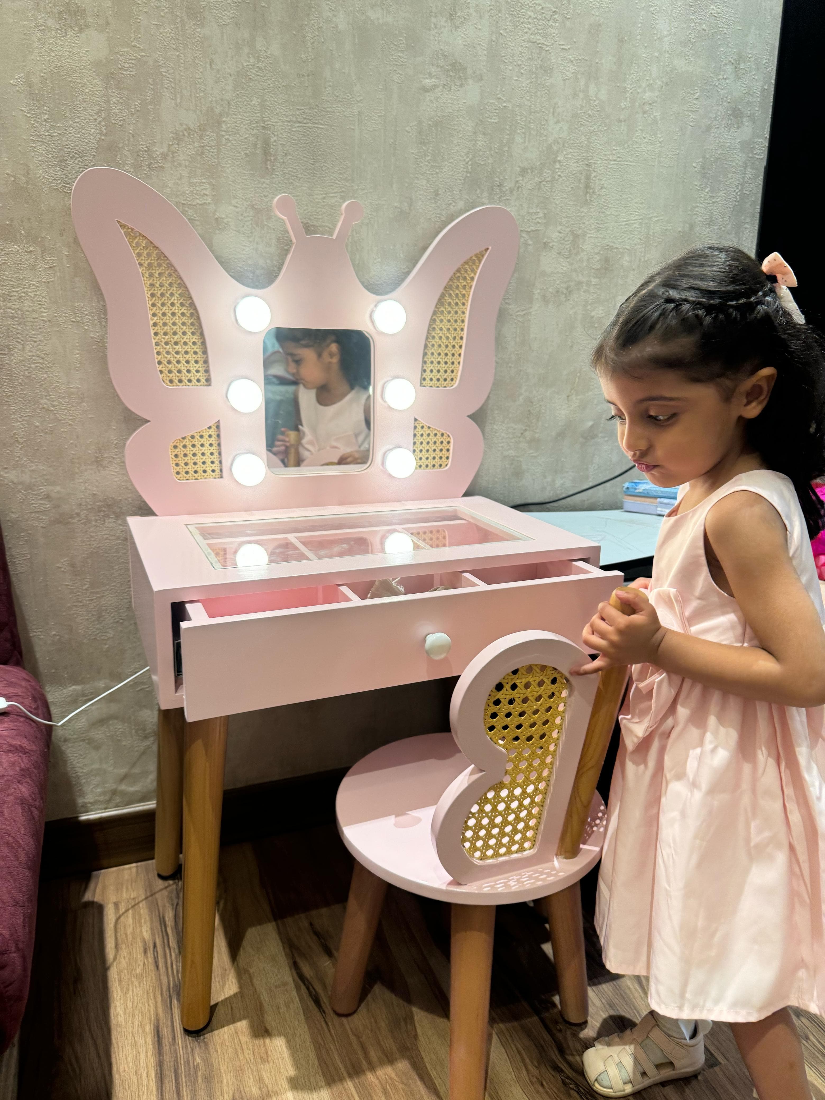 Vanity & Chair Set — image 3