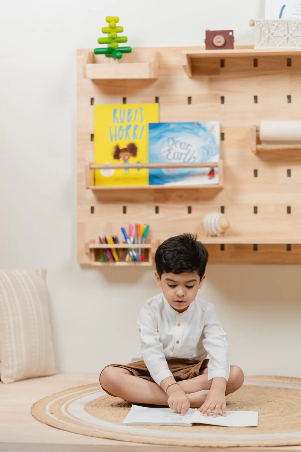 Peg Board — image 7
