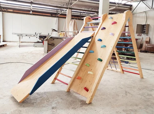 Climber with Slide